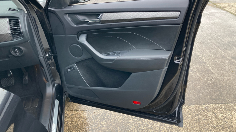 Skoda Kodiaq 1.5 TSI SE L Executive 5dr DSG [7 Seat] Petrol Estate